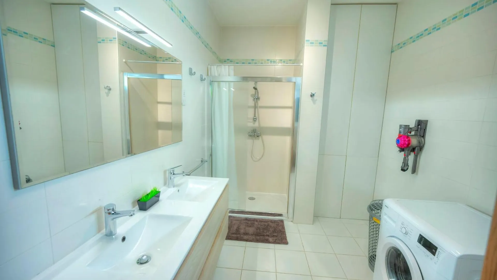 Seaview Terrace, 2Bedrooms, Communal Pool Cogo1-1 Sliema Apartment