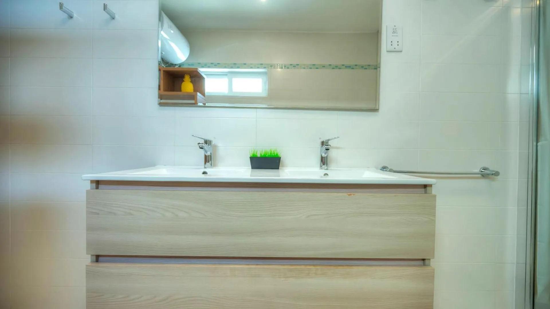 Apartment Seaview Terrace, 2Bedrooms, Communal Pool Cogo1-1 Sliema