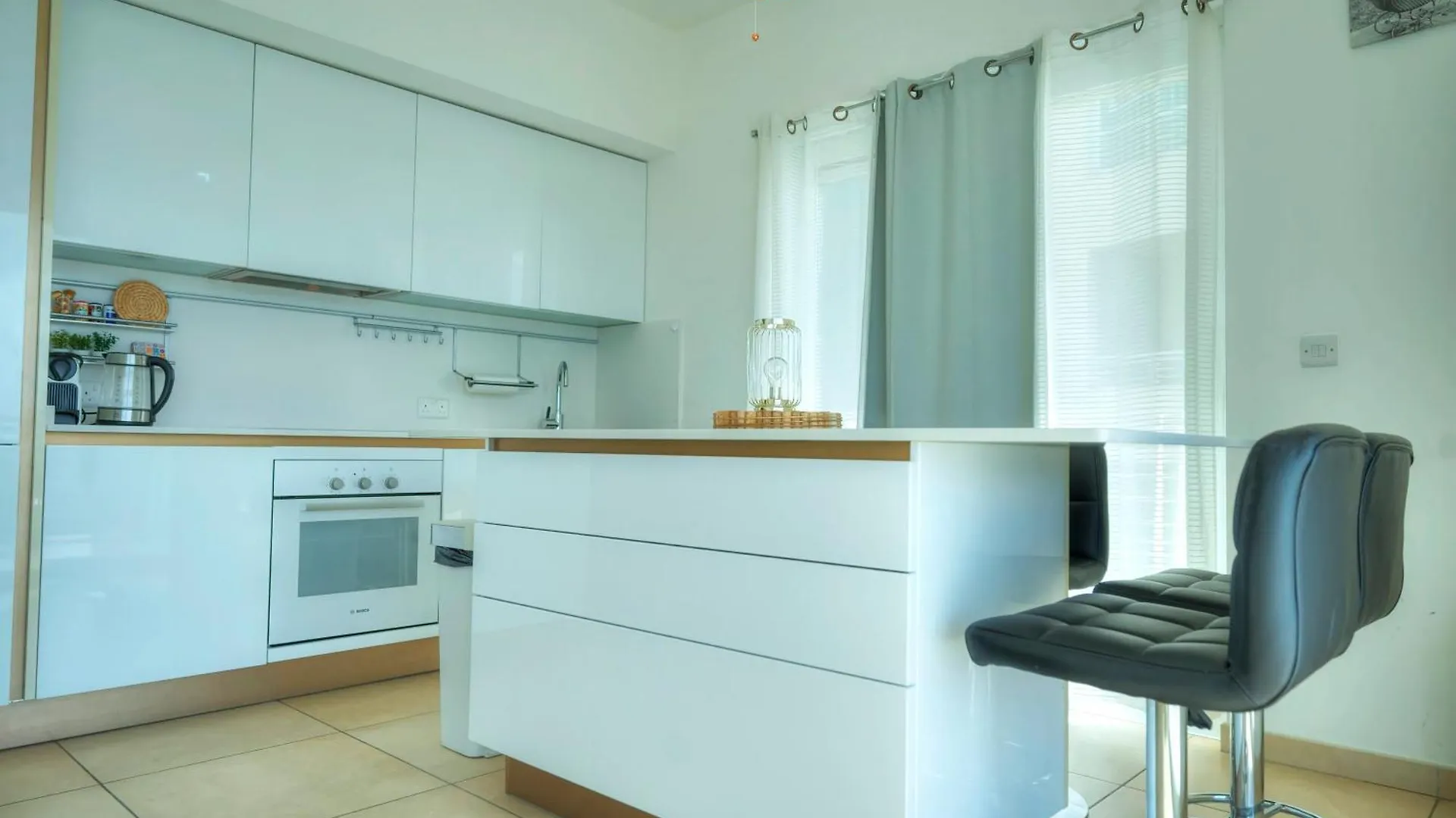 Seaview Terrace, 2Bedrooms, Communal Pool Cogo1-1 Sliema Apartment