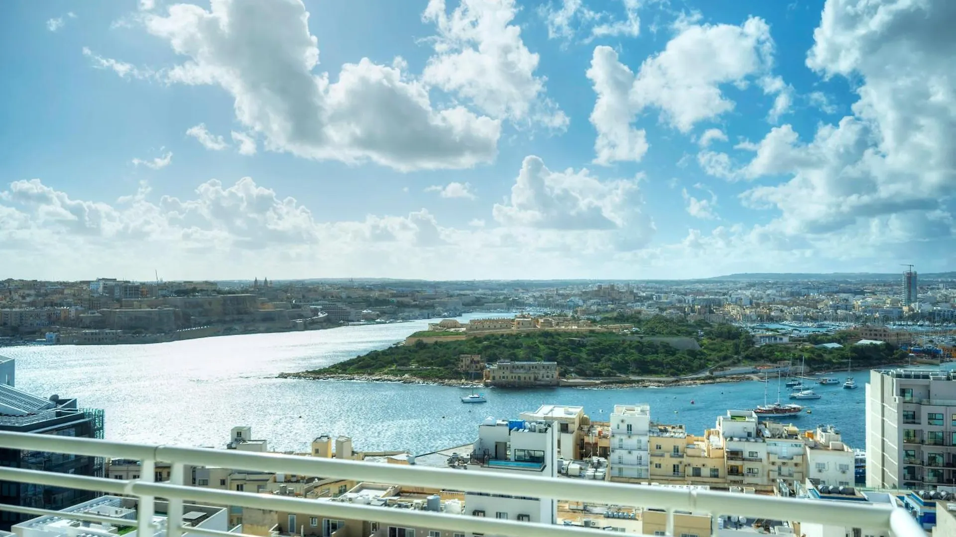 Seaview Terrace, 2Bedrooms, Communal Pool Cogo1-1 Sliema 0*,  Malta
