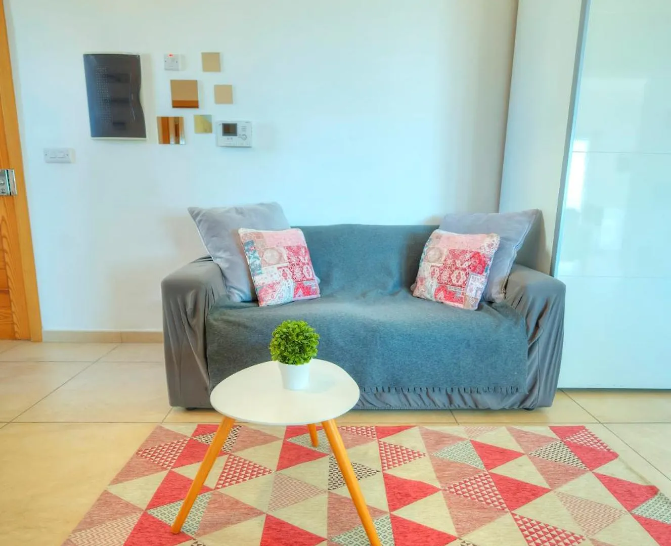 Seaview Terrace, 2Bedrooms, Communal Pool Cogo1-1 Sliema Malta